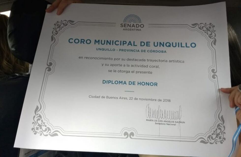 El Coro Municipal de Unquillo es reconocido por el Senado