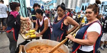 Se solicita la generación de programas de empleo y aumentar la invesión en alimentos\u002E