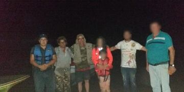 La familia fue rescatada en la madrugada de este domingo\u002E