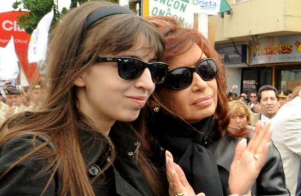 Cristina Kirchner publicó la primera foto con su hija Florencia desde Cuba