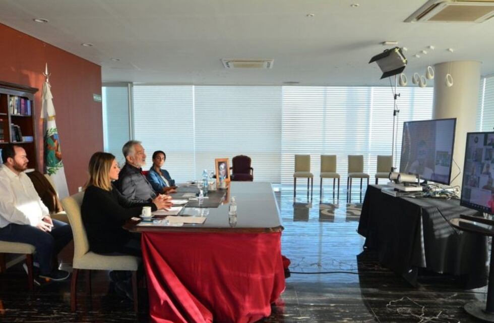 Rodríguez Saá dialogó con intendentes por videoconferencia