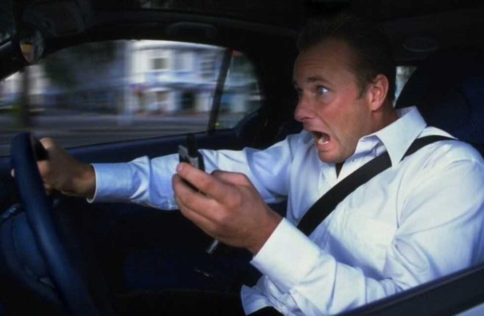 Seguridad Vial: el partido ECoS presenta la campaña "modo auto"