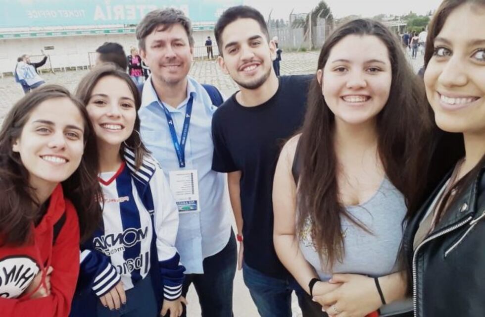 La previa de Talleres- San Martín con los alumnos del Colegio Universitario de Periodismo