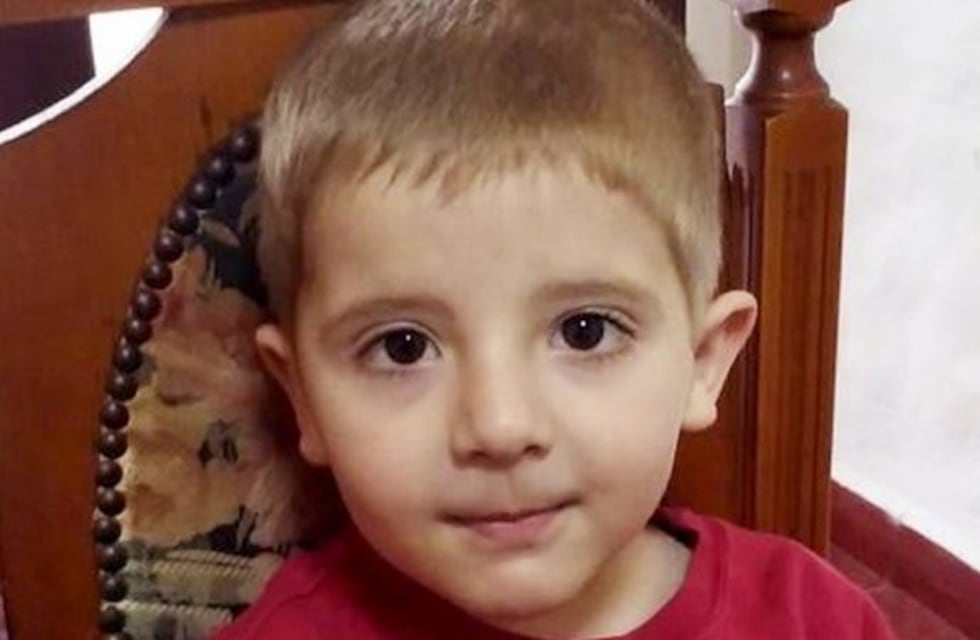 Tiene 7 años, padece de leucemia y pide ayuda para su tratamiento