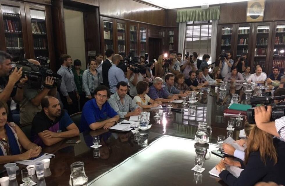 Los gremios docentes rechazaron la nueva oferta de Vidal y habrá paro el miércoles y el jueves