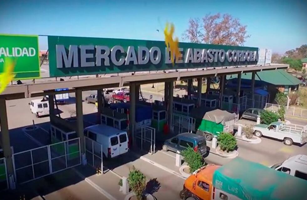 Coronavirus en Córdoba: operativos de prevención sanitaria en el Mercado de Abasto