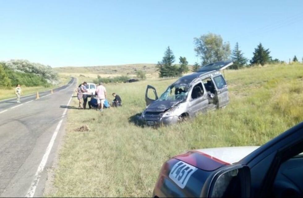 Cinco lesionados por un vuelco en la ruta 30, cerca de Achiras
