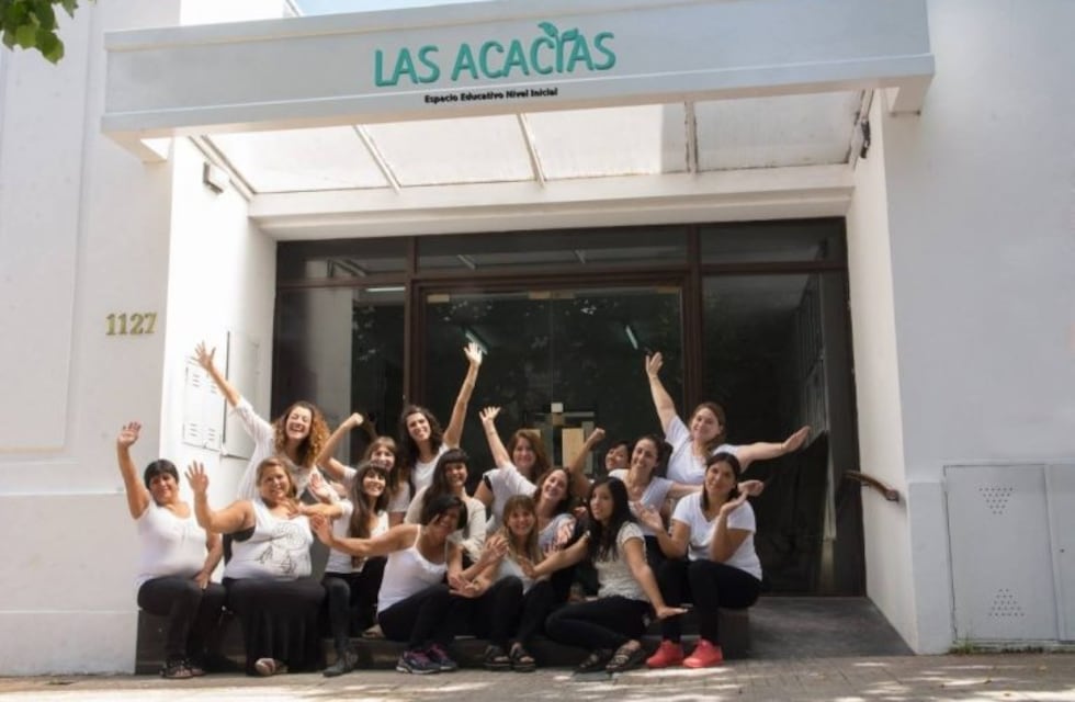 La Plata: un grupo de docentes abrió su propia escuela tras haber quedado sin trabajo en diciembre