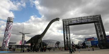 BUENOS AIRES 18/07/16, TECNOPOLIS REABRE SUS PUERTES EN EL PRIMER DIA DE VACACIONES DE INVIERNO.FOTO.DYN/PABLO MOLINA.rnrnTecnu00f3polis reabre hoy con los clu00e1sicos y nuevas propuestasrnCiencia y entretenimientornrnEs la sexta ediciu00f3n en Villa Martelli. Mantiene las atracciones de otros au00f1os y suma espacios sobre redes sociales. buenos aires Tecnu00f3polis reabre hoy con los clu00e1sicos y nuevas propuestas vacaciones chicos lugares paseos Ciencia y entretenimiento dinosaurios