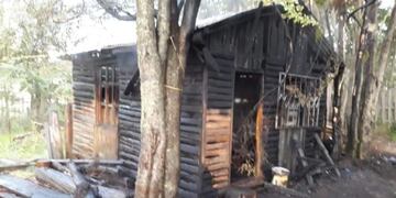 Incendio en casilla\u002E Tolhuin\u002E
