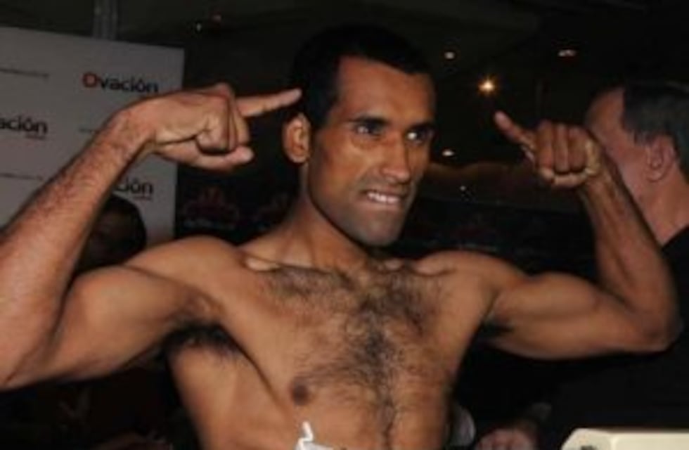 Jonathan Barros: "Estoy perfecto de salud y voy por el cinturón"