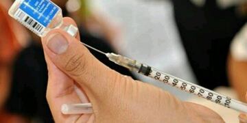 En el Hospital San Martín de Paraná se vacunan contra la Fiebre Amarilla a 160 personas por día