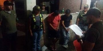 Detuvieron a dos hombres acusados de mantener cautivas a las tres mujeres (Web)