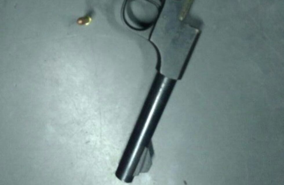 Detuvieron a tres ladrones armados por el robo a un locutorio de zona norte