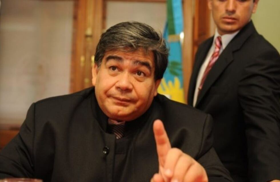 Dirigentes opositores condenaron dichos de Ishii y un fiscal le inició una causa de oficio