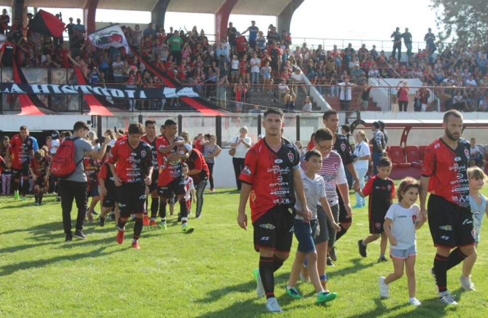 Clásico: Sporting solidario