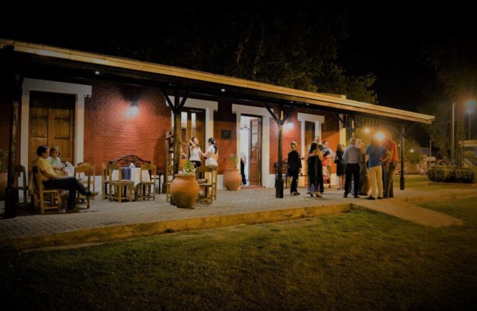 La cantante Paola Bernal se presentará en Unquillo