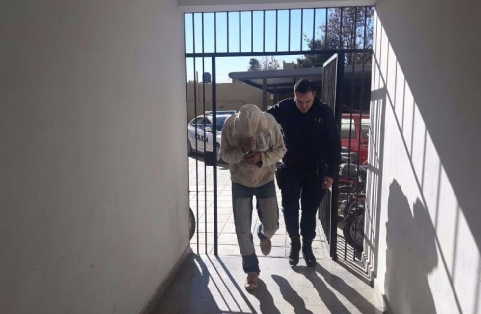 Detuvieron al hombre que le pegó a la mujer por haberse negado a tener sexo