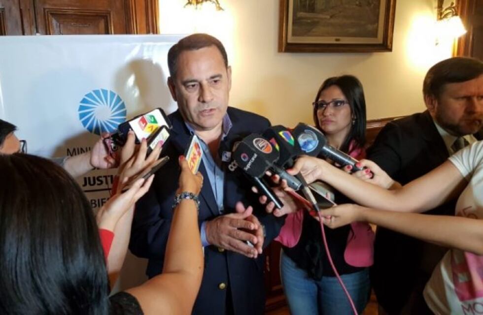 Amado afirmó que los estatales cobrarán $2000 extras por la clausula gatillo