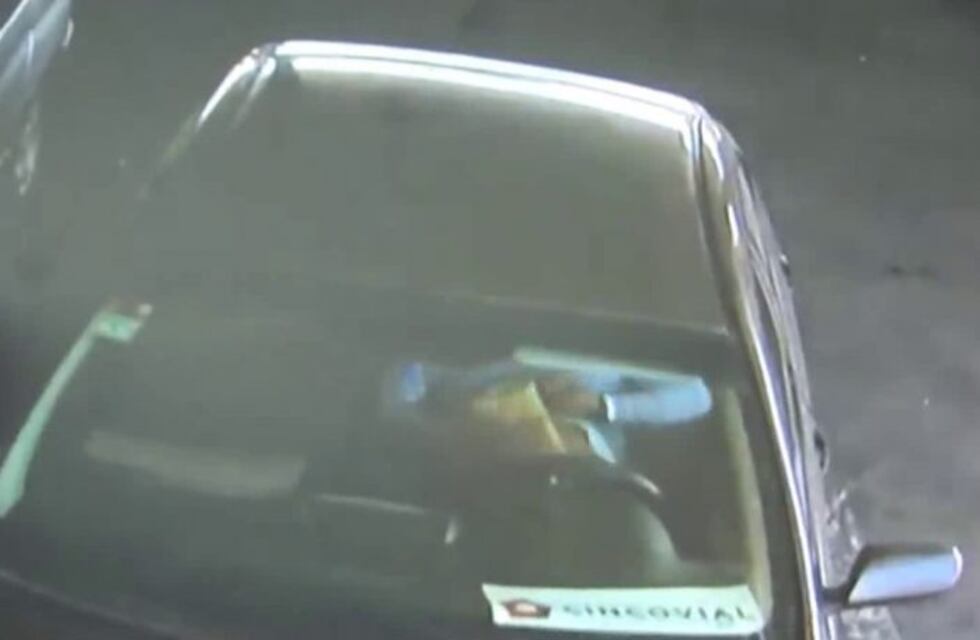 Le robaron 40 mil pesos a un cliente bancario cuando bajó en una estación de servicio