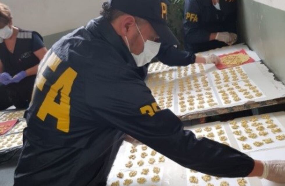 Detuvieron a un dealer de droga en una fiesta electrónica en el salón Metropolitano