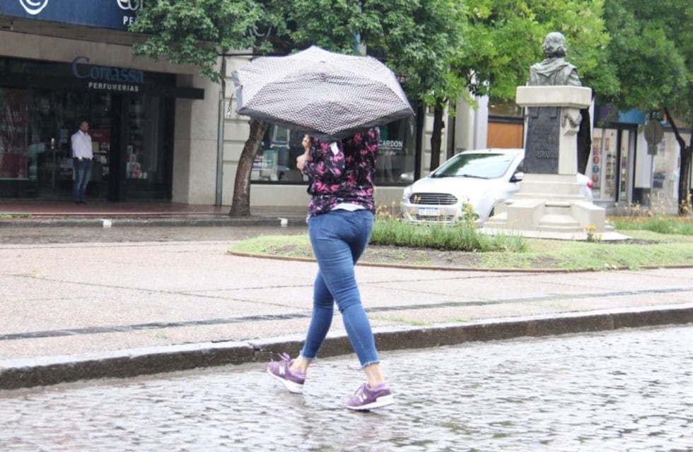 Un domingo con todo: calor extremo, lluvia, piedras y alivio