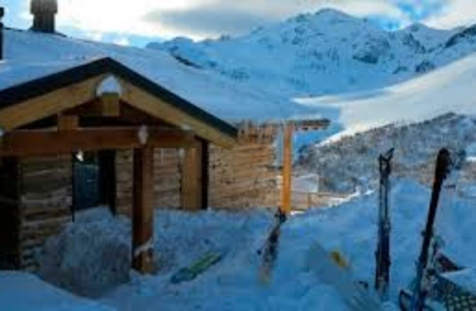 La ministra de Turismo de Río Negro advirtió que el centro de esquí Baguales no está habilitado