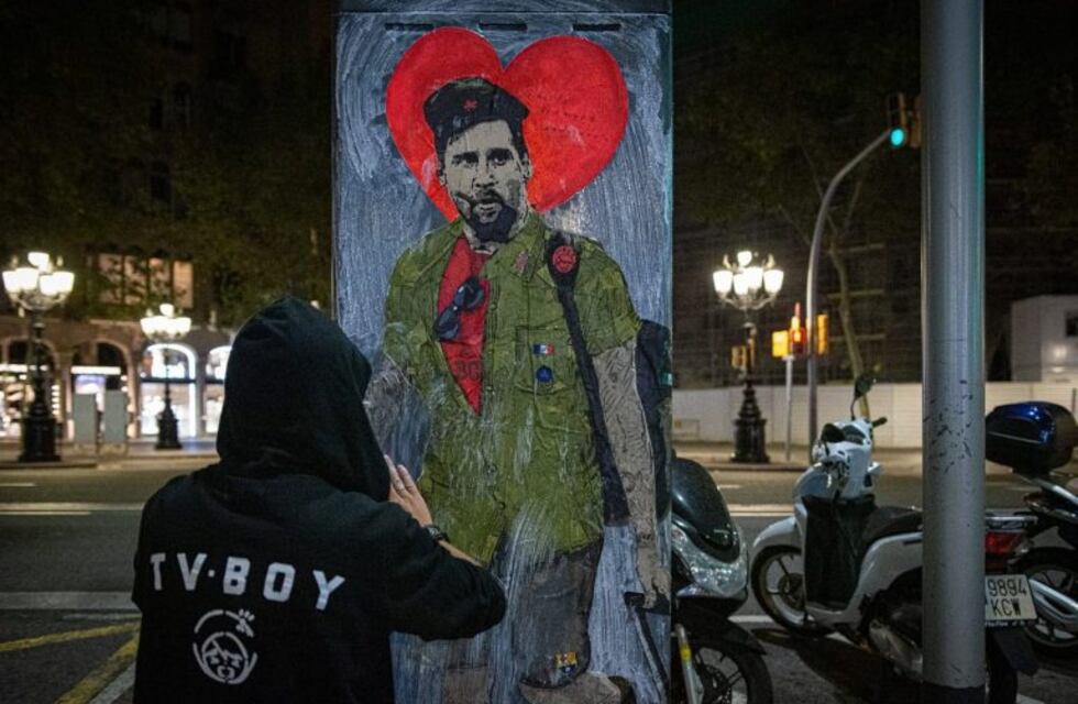 Messi, vestido de Che Guevara en las calles de Barcelona