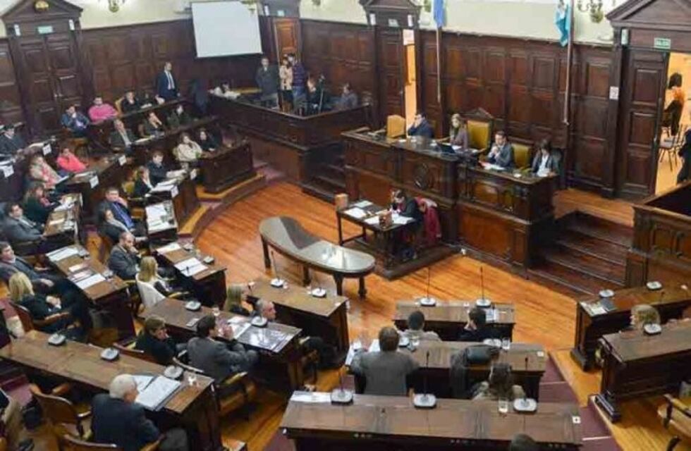 Un diputado mendocino gana $90 mil al mes