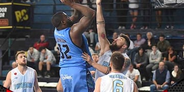 Bahía Basket suma otro triunfo