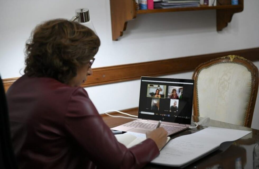 "Aún no está confirmado", dijo la gobernadora rionegrina sobre el préstamo de Nación