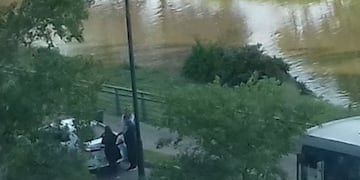 Interno de la Semtur choca a un Honda