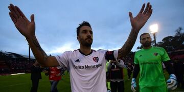 Scocco se despidió con la camiseta de Newell's