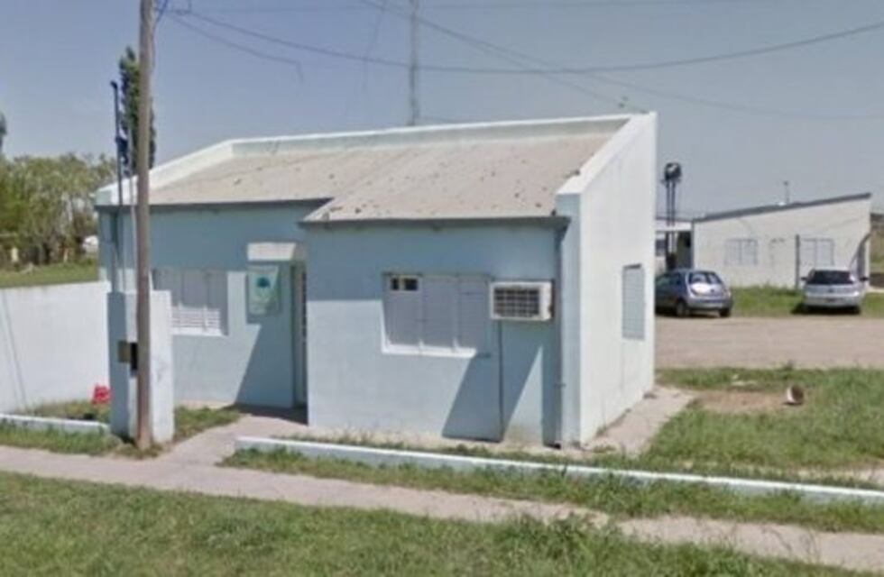 Tres policías le salvaron la vida a un niño