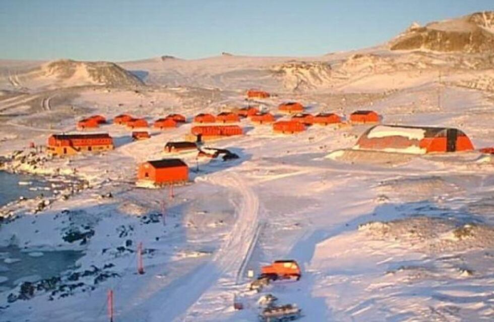 Se conmemora el día del maestro bicontinental Argentino