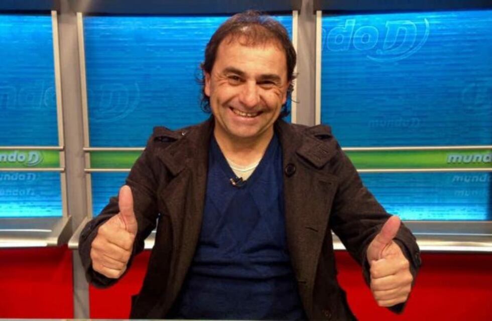 Sapito cantor: Gustavo Coleoni, a lo Negro Videla