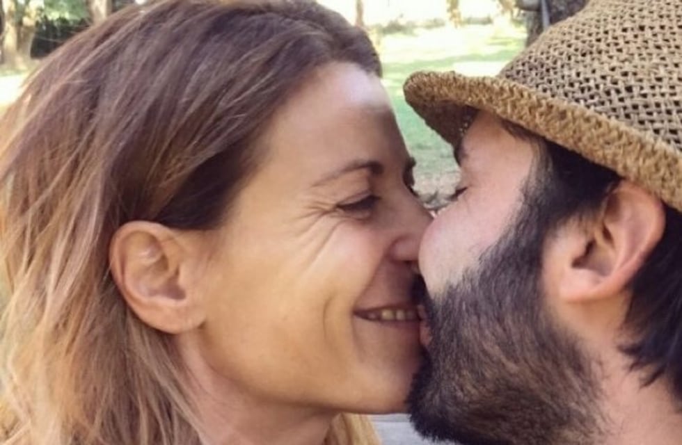 Eugenia Tobal mostró su pancita de embarazada: "Muertos de amor"