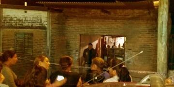 Paraná: una joven encontró a sus papás muertos en el dormitorio