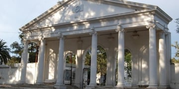 Horarios de atención en el cementerio de Bahía Blanca