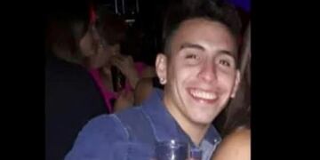 Allegados al muchacho compartieron la última foto que se sacó en Ming River House\u002E (Facebook)