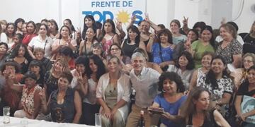Martiarena agasajó a mujeres justicialistas