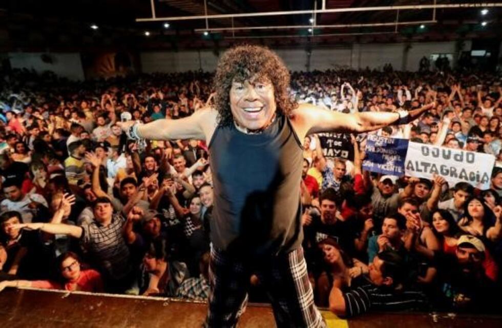 Después de la cancelación de su cirugía ¿cómo está la Mona Jiménez?