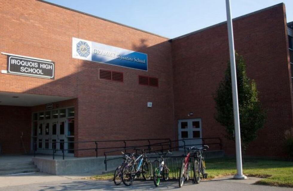 Estados Unidos: un alumno y una docente terminaron a los golpes dentro del aula