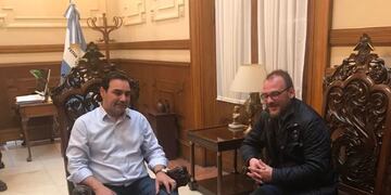 Valdés recibió al titular de Vías Navegables\u002E (Foto: @MarianoASaul)