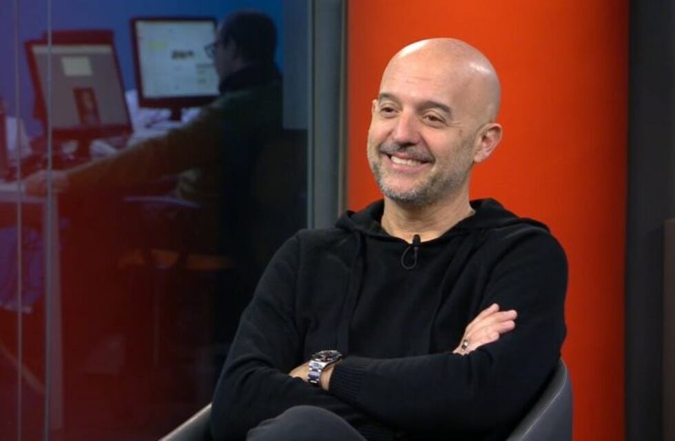 El Pelado López contó un accidente casero que tuvo al depilarse las partes íntimas