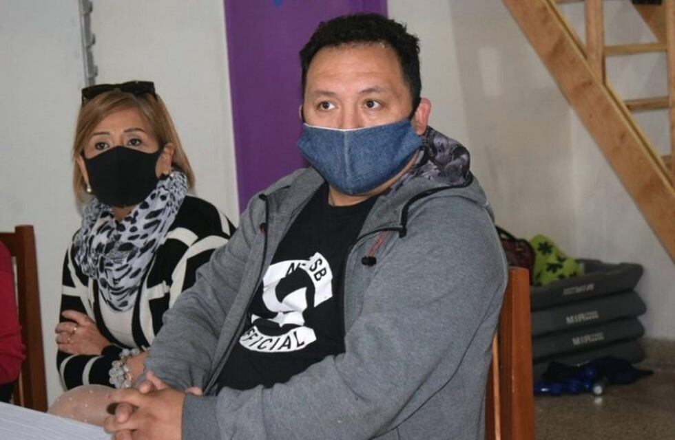 Gastronómicos esperan resolución para abrir los negocios al aire libre