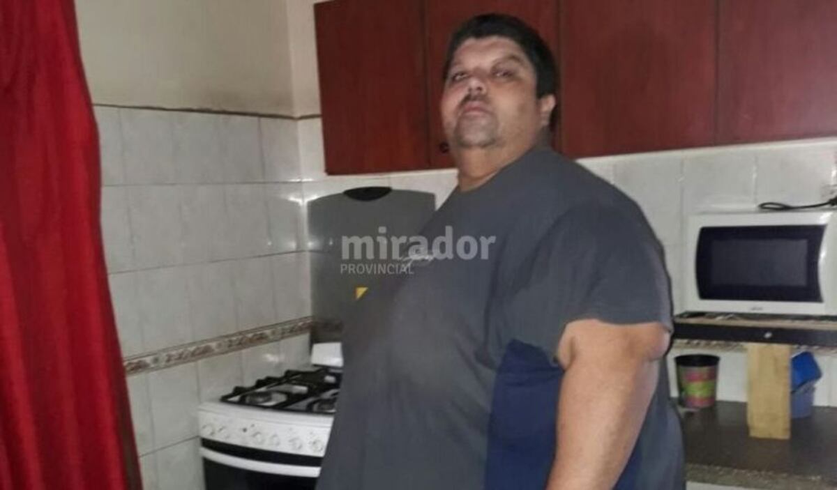 Pesa más de 300 kilos y pide ayuda para no morirse\u002E (Mirador Provincial)