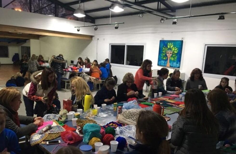 ONG convocan a un " Tejetón Solidario" el sábado 30