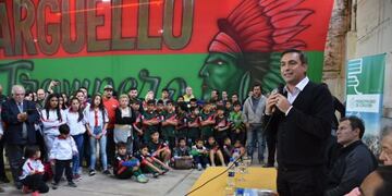 El aporte municipal para el deporte barrial que \