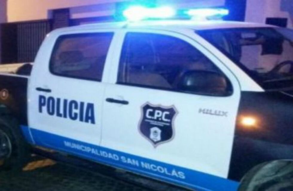 Discutió con su hijastro y fue apuñalado en el abdomen